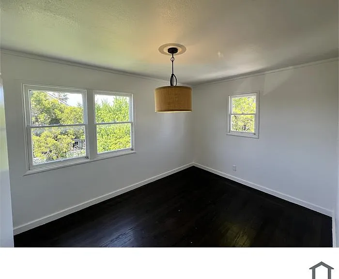 1257 77th Ave — Photo 3