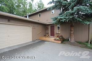 Garage / Entry
