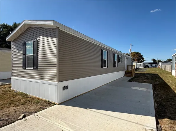 4 South Dr, Miamisburg, OH 45342