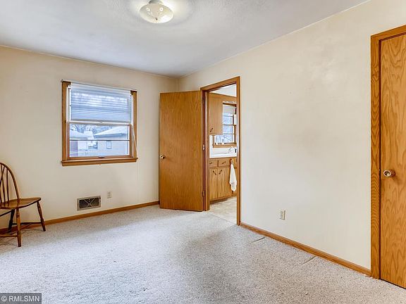 4th image of 1828 Birmingham St N