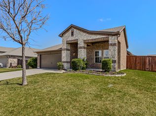 1127 Waterscape Blvd, Royse City, TX 75189