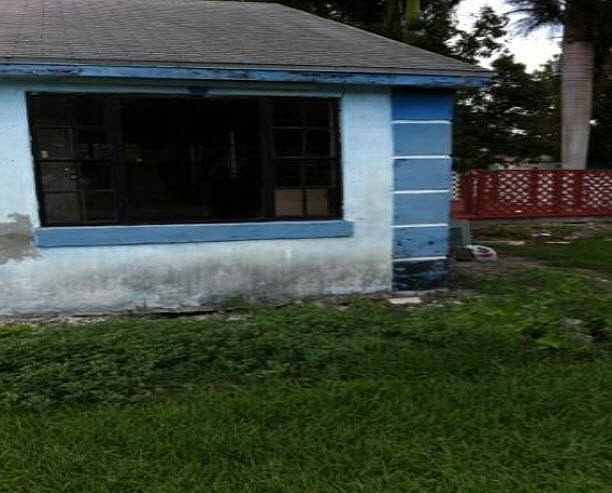 2nd image of 1501 NW Avenue F Pl