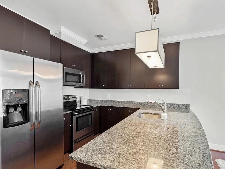 815 N Patrick St #211