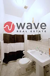 Rented by Wave Real Estate Group