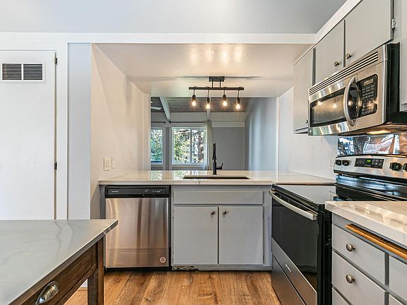 2nd image of 854 Lichen Ct Unit 7