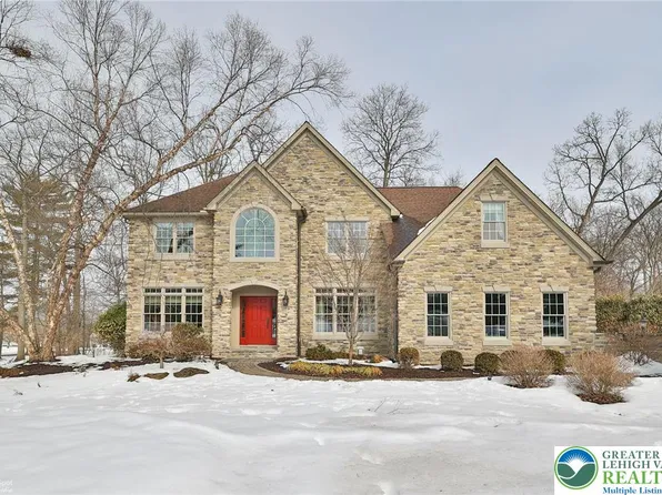 409 Colver Rd, Nazareth, PA 18064
