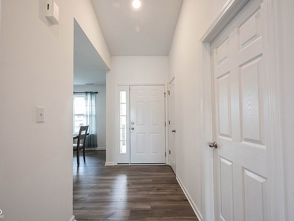 5th image of 8194 Copperleaf Ln