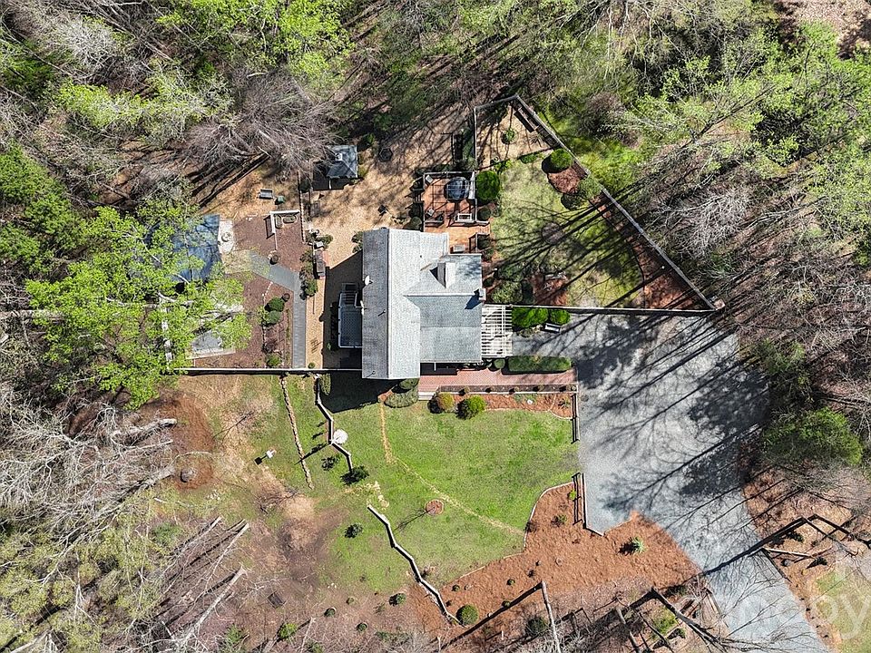 8003 Pine Oak Rd, Waxhaw, NC 28173 | MLS #4359335 | Zillow