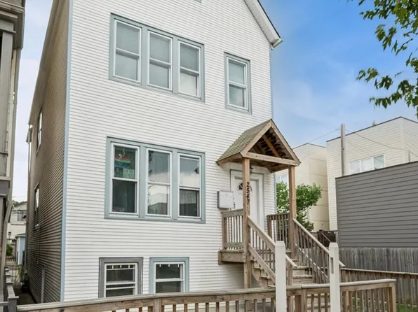 2547 W Homer St, Chicago, IL 60647