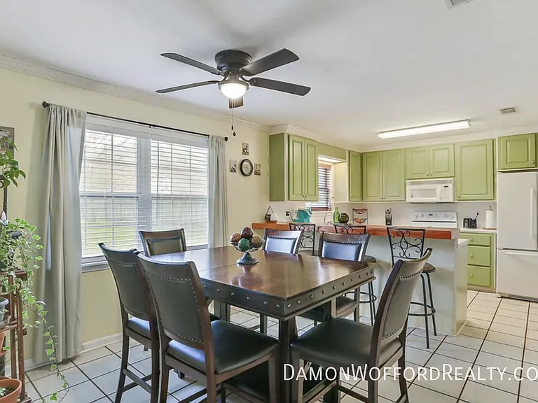 115 Appleridge Dr — Photo 5