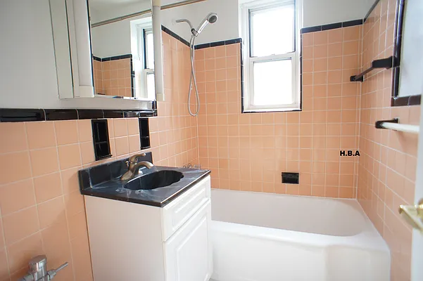 Rented by Kaled Management Corp | media 28