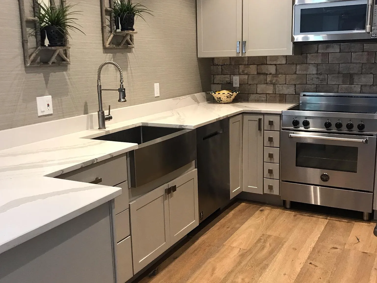 2 bed, 1547 sqft, $3,850 — Photo 4