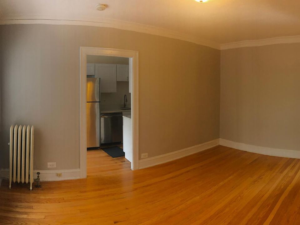 1st image of 5063 N Glenwood Ave APT 3E
