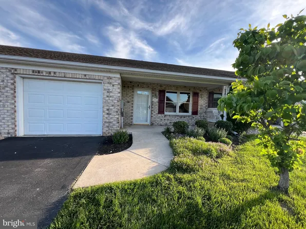 707 Largo Dr, Hagerstown, MD 21740