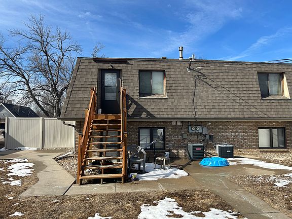 2nd image of 613 N 40th St