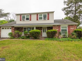 2751 Lantern Ln, Audubon, PA 19403