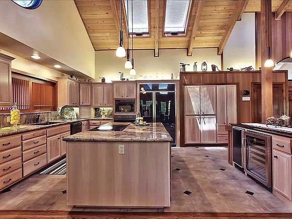 2nd image of 2848 Lieno Ln