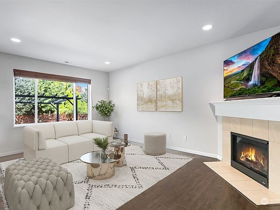 5th image of 8309 173rd Street E