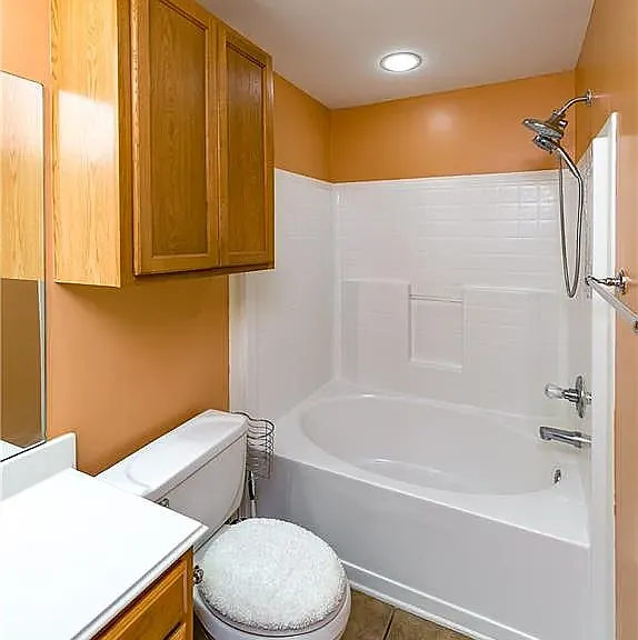 631 Whitefield Ln — Photo 14