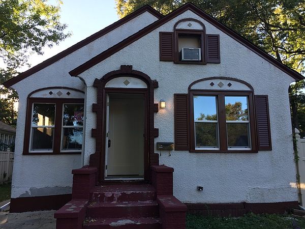 1st image of 3433 Sheridan Ave N