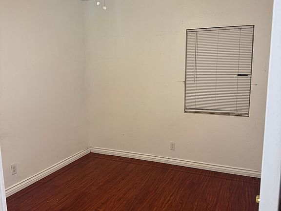 5th image of 10714 Wheelock Cir