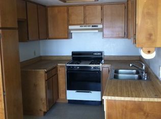 16247 Viho Rd APT 1, Apple Valley, CA 92307