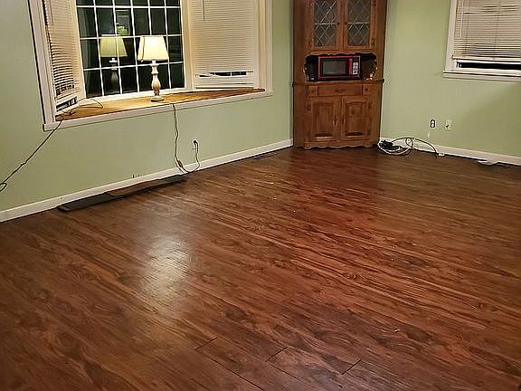 Large Living Room with Bay Window