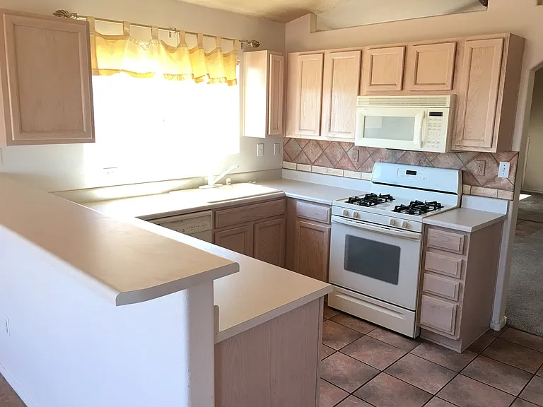 5924 Full Moon Ave NW — Photo 8
