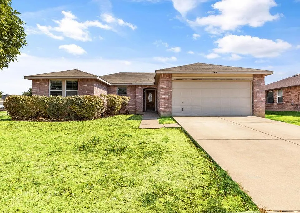 1434 Paint Brush Ct