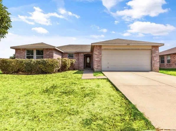 1434 Paint Brush Ct, Burleson, TX 76028