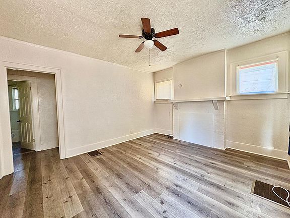 2nd image of 1507 Hermosa Pl