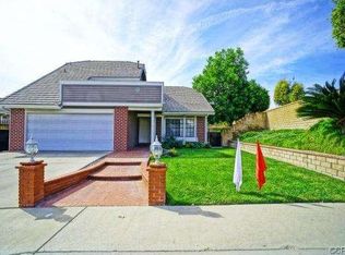 16 Sunny Slope Rd, Pomona, CA 91766