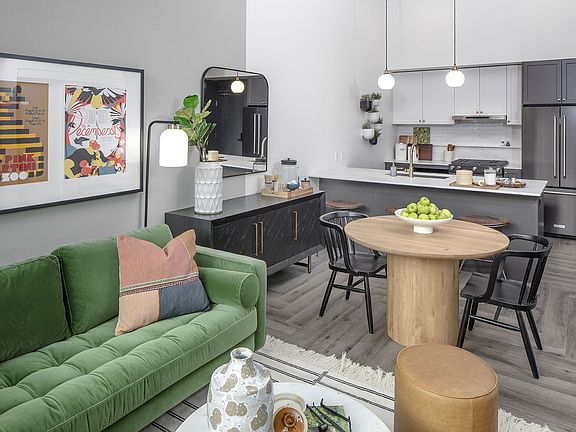 3rd image of 4055 Mercantile Dr #542