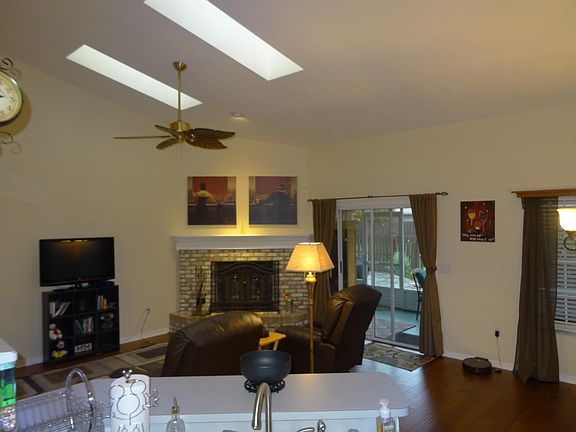 3rd image of 6241 NW 36th Dr