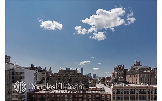 Sold by Douglas Elliman | media 24