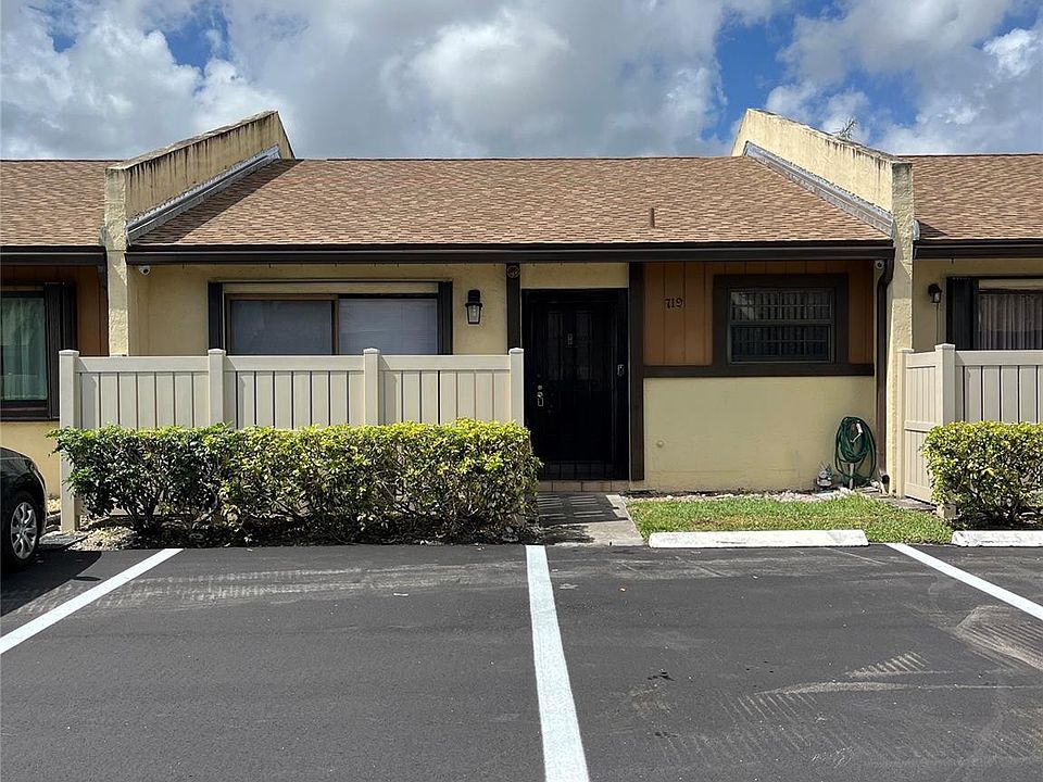 1st image of 719 Banks Road #719