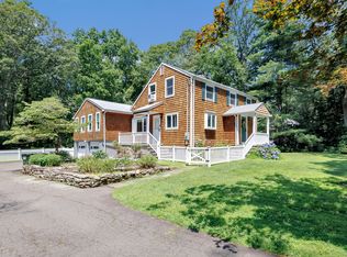 39 Clover Dr, Wilton, CT 06897