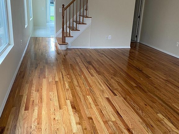 5th image of 457 Hillman Ave