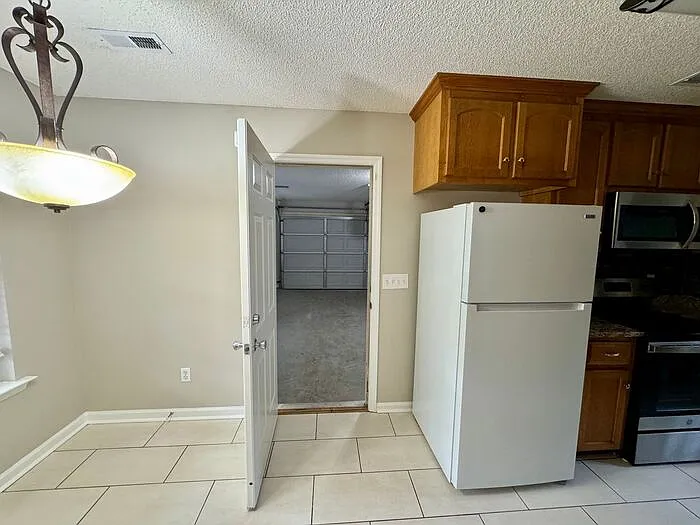 103 Balsam Poplar Way — Photo 10
