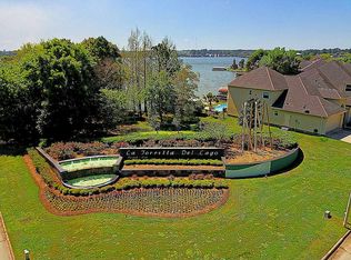 3 La Costa Dr, Montgomery, TX 77356