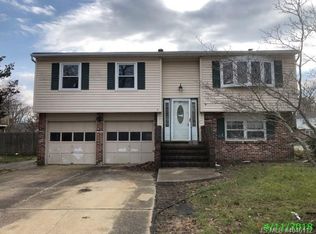 19 Redwood Ln, Little Egg Harbor, NJ