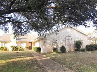 1415 Northridge Dr, Carrollton, TX 75006