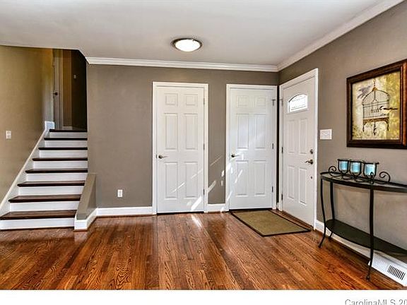 2nd image of 4438 Deepwood Dr
