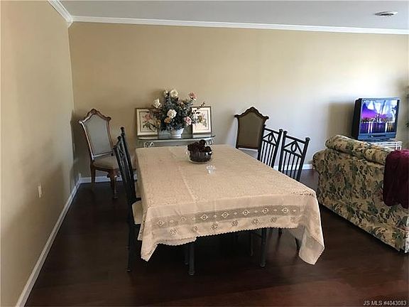 2nd image of 38A Buckingham Dr #137A