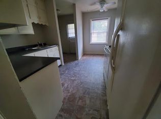 2209 S Minneapolis Ave, Wichita, KS 67211