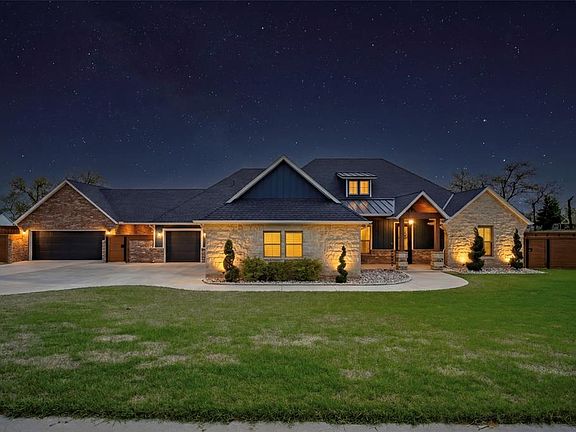 2nd image of 1660 Baylee Ln