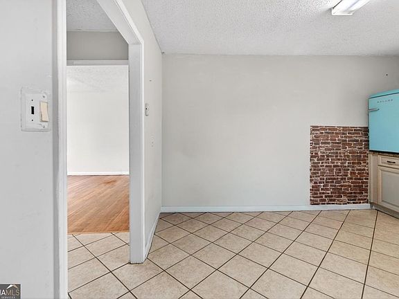 5th image of 1742 Cardinal Rd