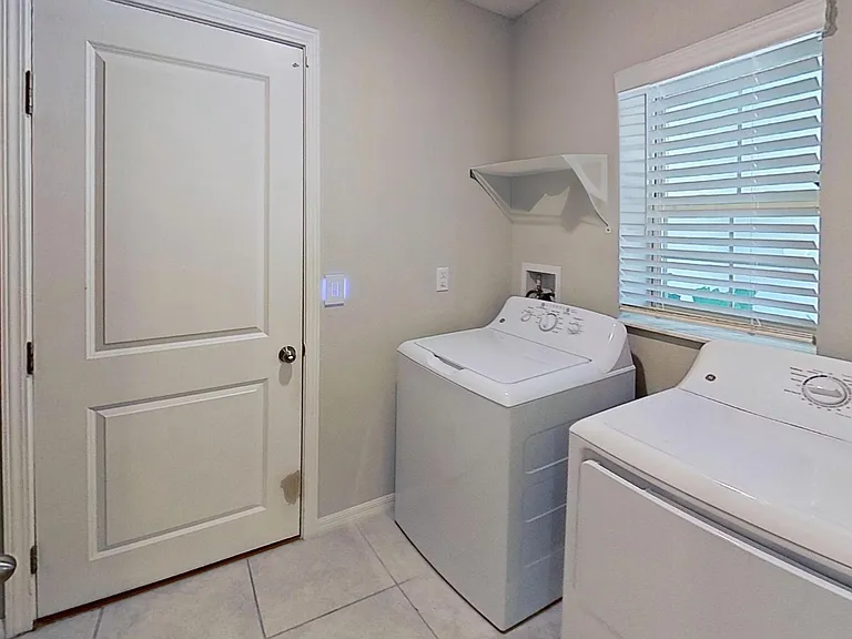 Laundry with appliances included
