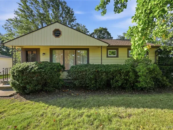 182 Bennington Rd, Amherst, NY 14226