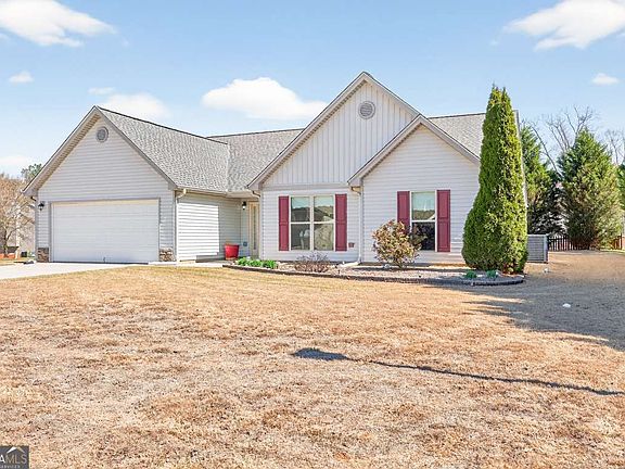 4th image of 1411 Silvergate Way